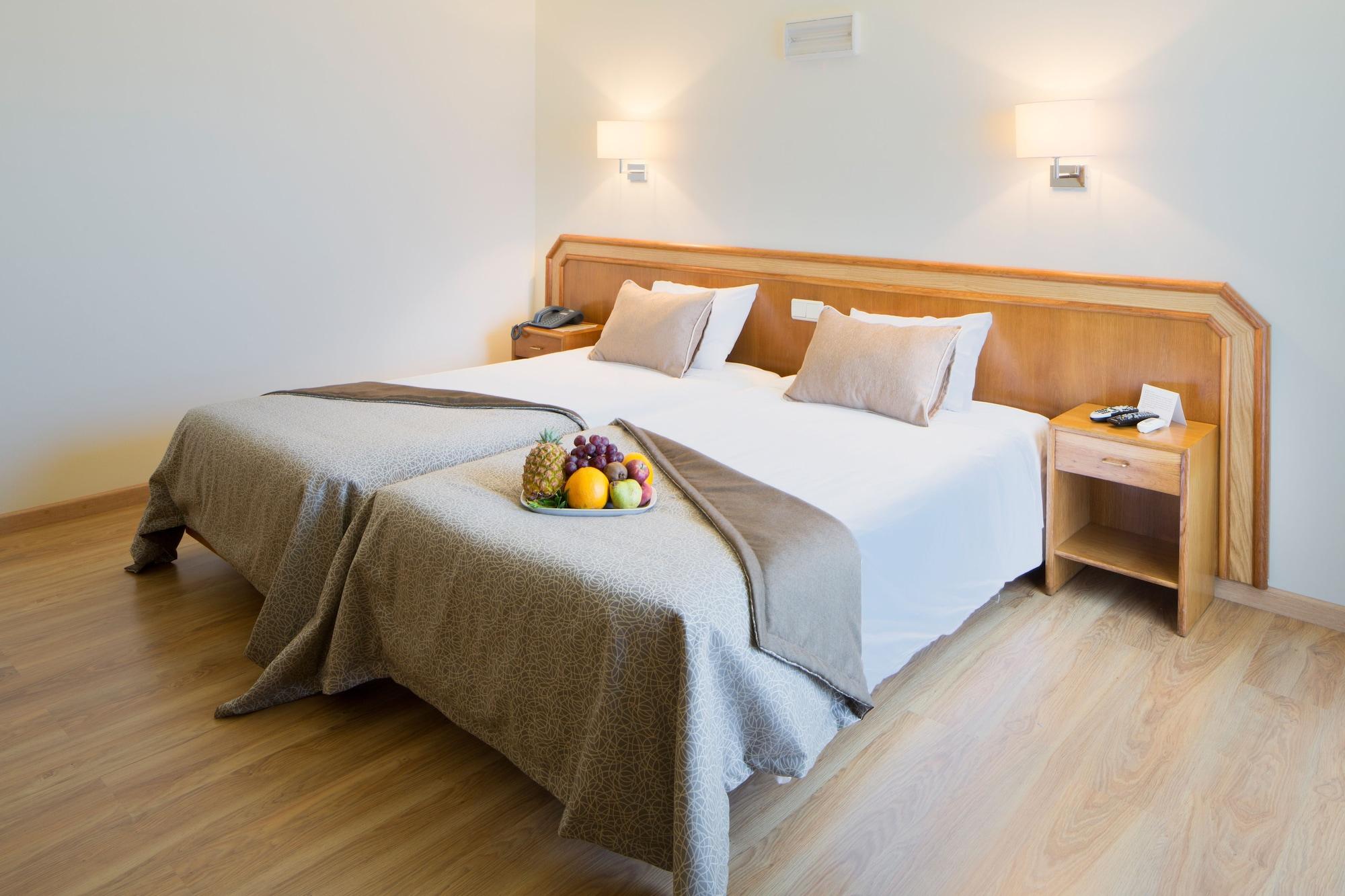 Hotel Sao Jorge Garden Velas Exterior photo