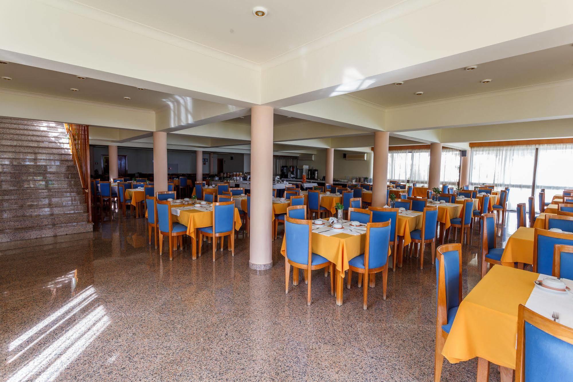 Hotel Sao Jorge Garden Velas Exterior photo